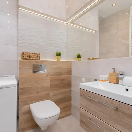 Apartment The Opera Grzegorzki Arianska 4 By Renters *