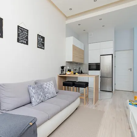 The Opera Grzegorzki Arianska 4 By Renters Apartment *